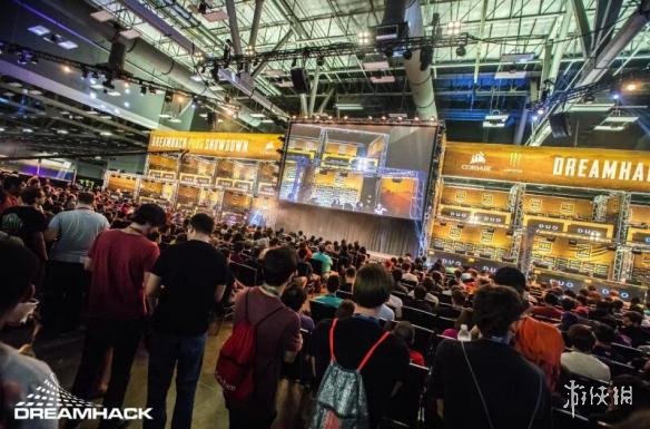 年轻球员开 年轻球员开