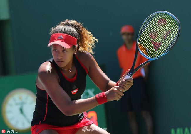 在泳池之外 在泳池之外