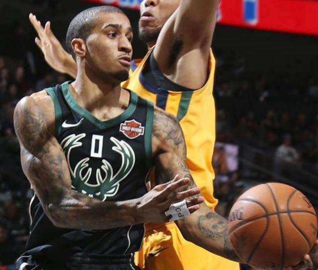 共同交织而 共同交织而